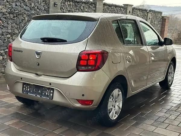 Second-hand Dacia Sandero 90 CP (66 kW) 2021 Berlinǎ