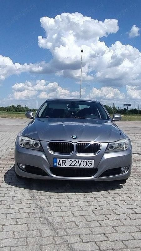 Utilizat 2009 BMW 318 Berlinǎ | 5.900 EUR (Preț OK) - Imagine 1/4