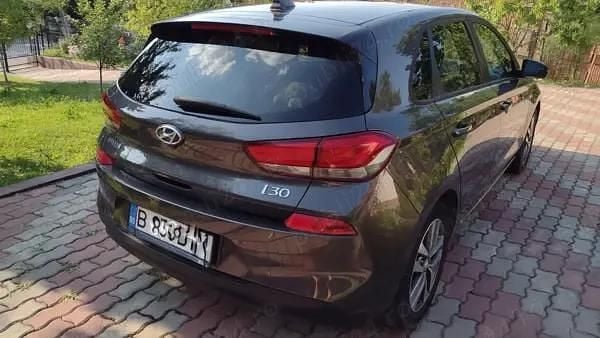 Second-hand Hyundai i30 100 CP (73 kW) 2019 Hatchback