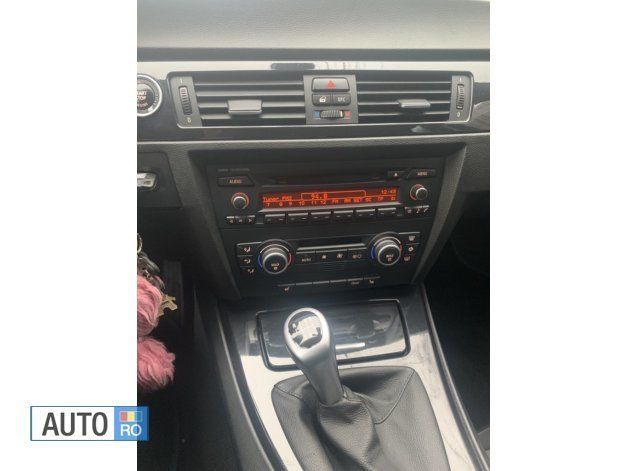 Negru Utilizat 2008 BMW 320 Sport Line Break | 6.300 EUR (Scump) - Imagine 1/4