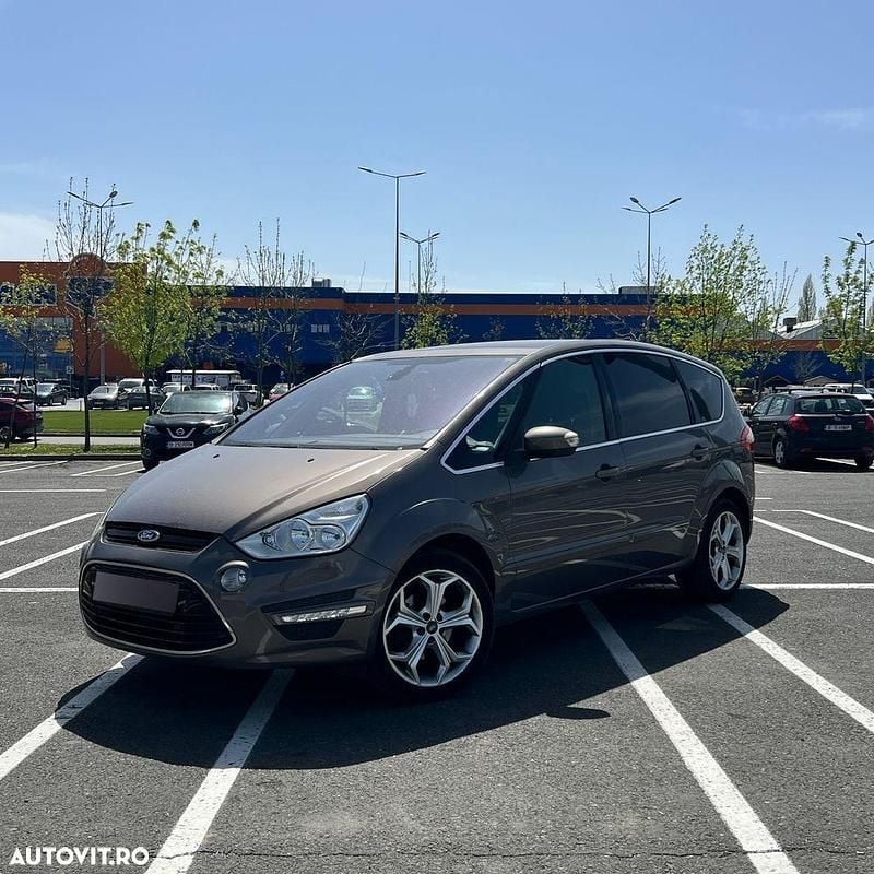 Negru Utilizat 2014 Ford S-MAX Titanium Monovolum | 8.490 EUR (Preț OK) - Imagine 1/4