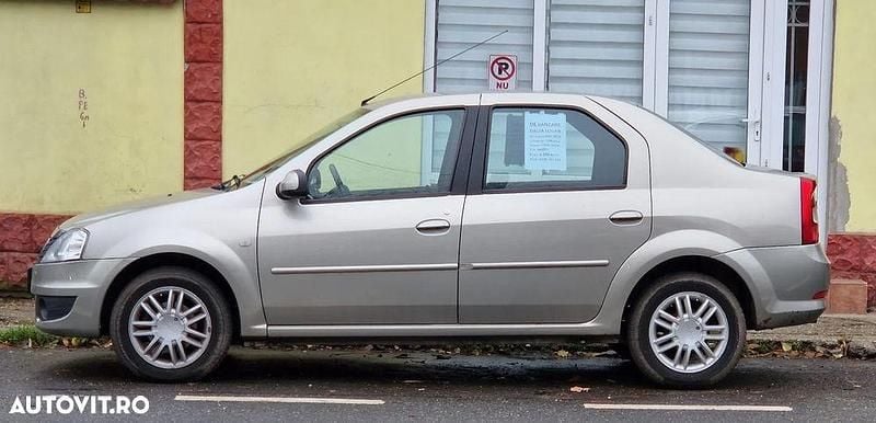 Culoaregri Utilizat 2010 Dacia Logan Prestige Berlinǎ | 4.900 EUR (Preț bun) - Imagine 1/4