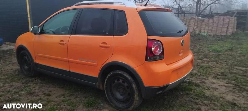 Second-hand VW Polo Cross 100 CP (73 kW) 2007 Culoareportocaliu Hatchback