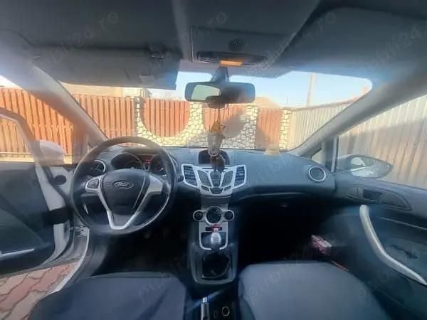 Second-hand Ford Fiesta 70 CP (51 kW) 2010 Hatchback