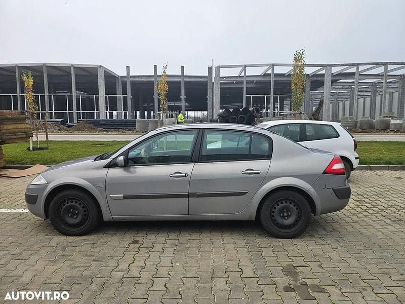 Culoaregri Utilizat 2005 Renault Mégane II Berlinǎ | 1.600 EUR (Preț OK) - Imagine 1/4