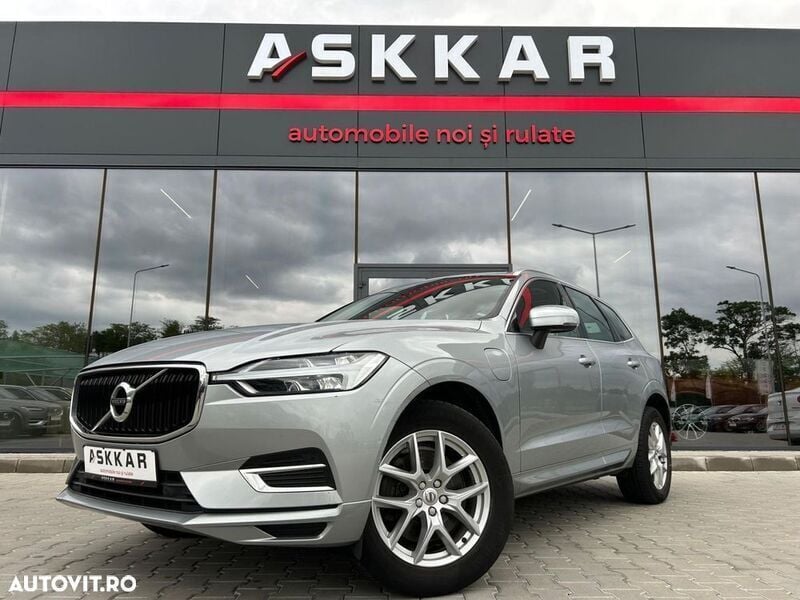 Argint Utilizat 2019 Volvo XC60 Momentum SUV | 32.029 EUR (Preț OK) - Imagine 1/4