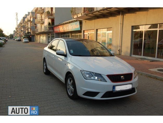 Second-hand Seat Toledo 105 CP (77 kW) 2015 Alb Berlinǎ