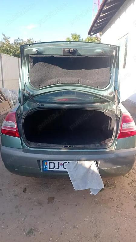Utilizat 2008 Renault Mégane II Berlinǎ | 2.500 EUR (Preț OK) - Imagine 1/4