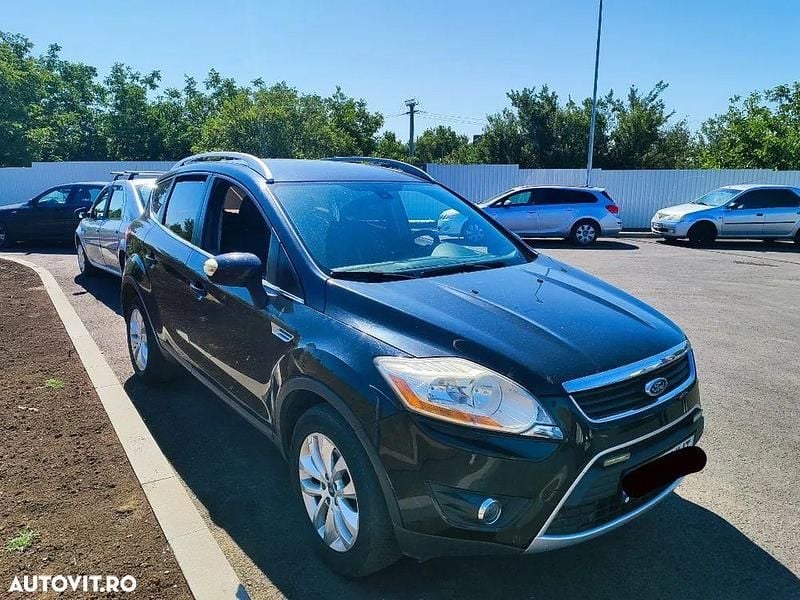 Culoarenegru Utilizat 2011 Ford Kuga Titanium SUV | 7.500 EUR (Preț OK) - Imagine 1/4