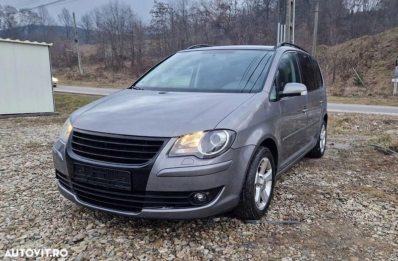 Culoaregri Utilizat 2008 VW Touran Freestyle Monovolum | 2.990 EUR (Preț OK) - Imagine 1/4