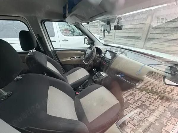 Second-hand Opel Combo 90 CP (66 kW) 2013 Alb Monovolum