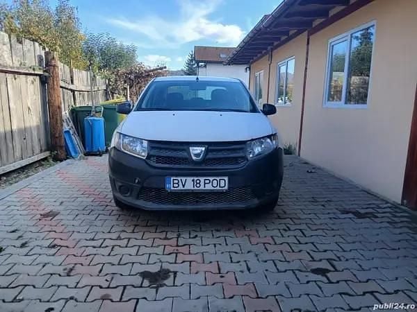 Utilizat 2013 Dacia Logan Berlinǎ | 1.990 EUR (Preț bun) - Imagine 1/4