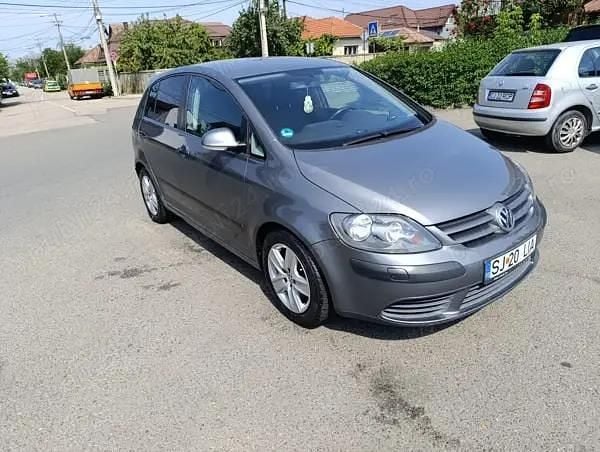 Utilizat 2007 VW Golf Berlinǎ | 2.000 EUR (Preț bun) - Imagine 1/4