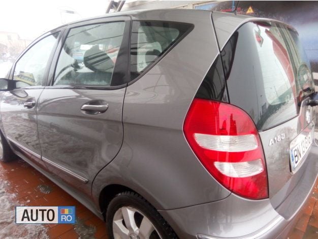 Second-hand Mercedes A180 80 CP (58 kW) 2007 Gri Hatchback