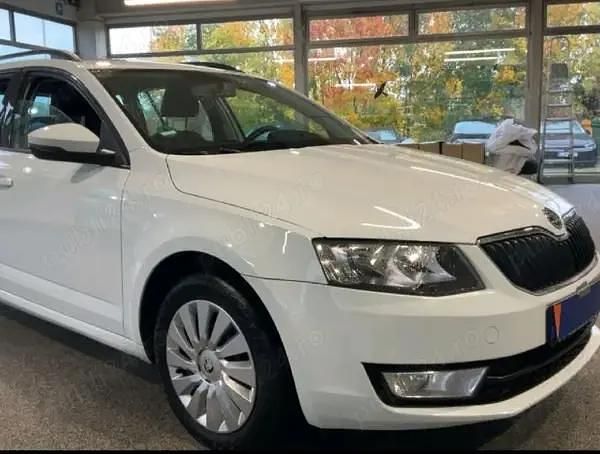 Second-hand Skoda Octavia 110 CP (80 kW) 2016 Alb Hatchback
