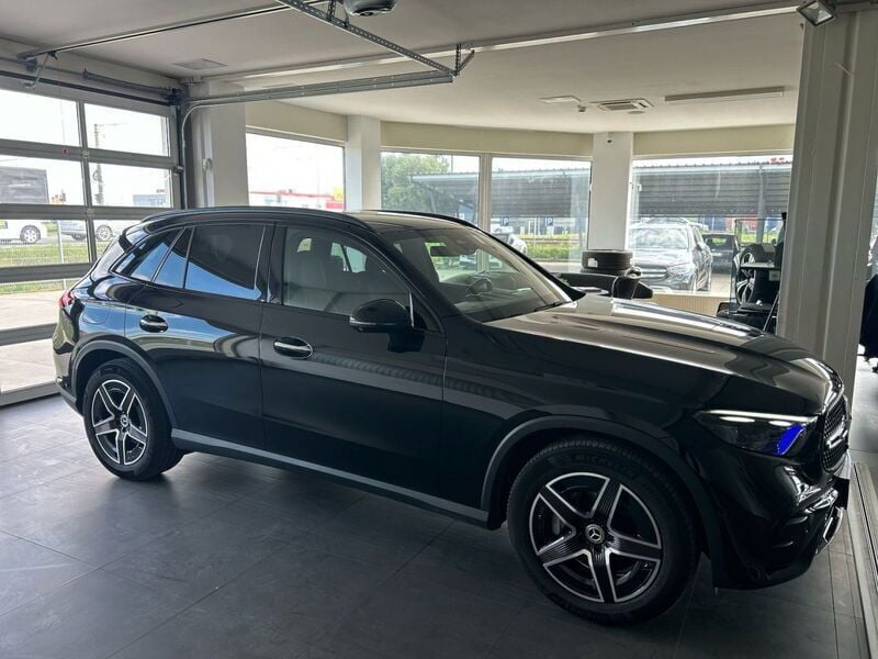 Second-hand Mercedes GLC220 Premium 197 CP (144 kW) 2023 SUV