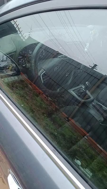 Second-hand Hyundai Elantra 136 CP (100 kW) 2017 Gri Berlinǎ