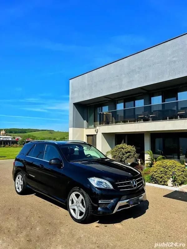 Utilizat 2015 Mercedes ML55 AMG AMG SUV | 18.200 EUR - Imagine 1/4