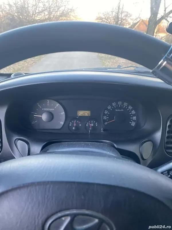 Utilizat 2005 Hyundai H-1 Monovolum | 1.500 EUR - Imagine 1/4