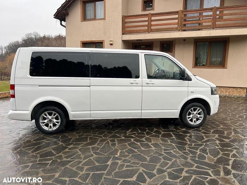 Second-hand VW Transporter 102 CP (75 kW) 2009 Culoarealb Van
