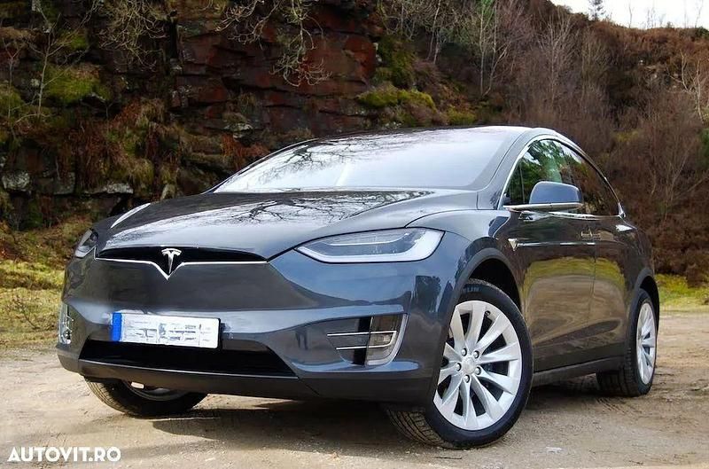 Gri Utilizat 2018 Tesla Model X SUV | 22.900 EUR - Imagine 1/4