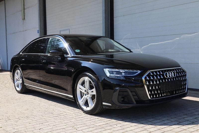 Utilizat 2023 Audi A8L Berlinǎ | 78.451 EUR (Scump) - Imagine 1/1