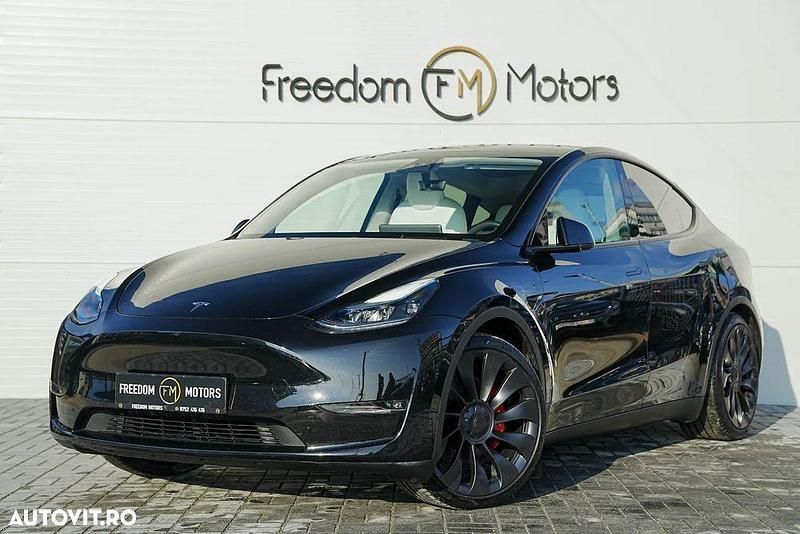 Second-hand Tesla Model Y 392 kW (534 CP) 2023 Culoarenegru SUV