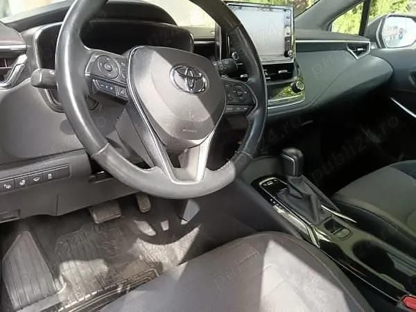 Verde Utilizat 2020 Toyota Corolla Sport Break | 21.000 EUR (Puțin scump) - Imagine 1/4