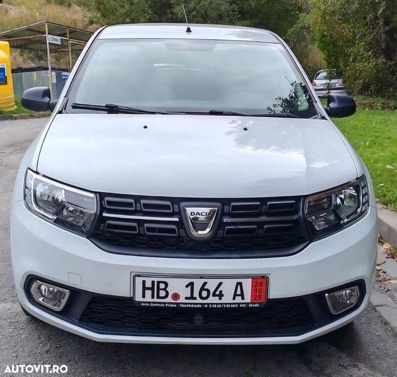 Second-hand Dacia Sandero Ambiance 90 CP (66 kW) 2017 Culoarealb