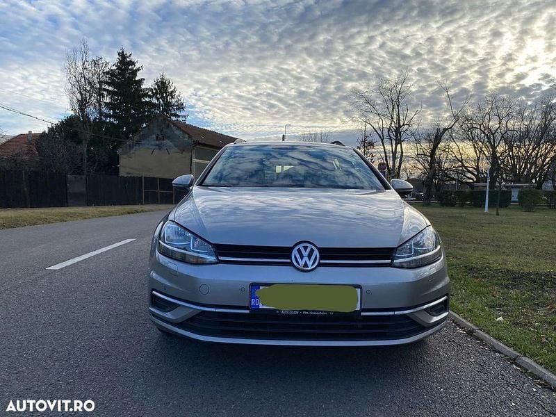 Culoaregri Utilizat 2019 VW Golf VII Comfortline Break | 10.300 EUR (Preț bun) - Imagine 1/4