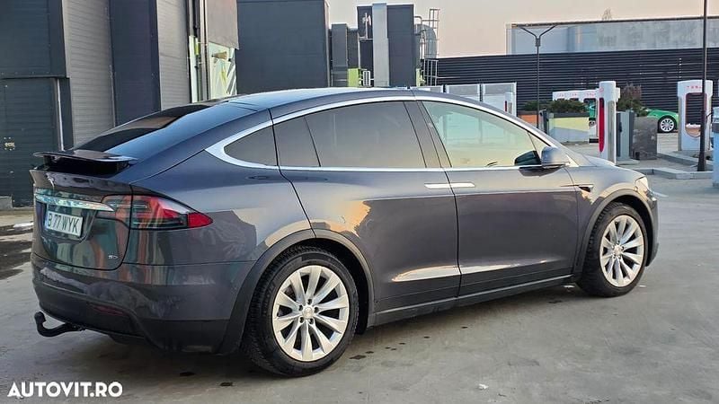 Second-hand Tesla Model X 391 kW (532 CP) 2018 Culoaregri SUV
