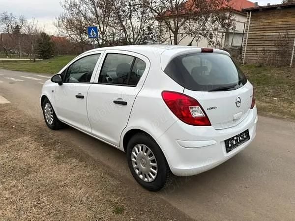 Second-hand Opel Corsa 69 CP (50 kW) 2012 Alb Hatchback