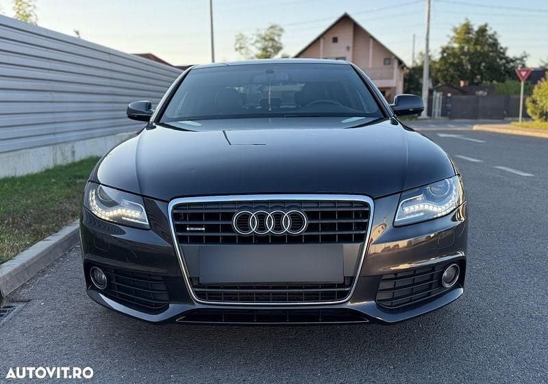 Culoarenegru Utilizat 2010 Audi A4 S-Line Berlinǎ | 7.990 EUR (Preț OK) - Imagine 1/4