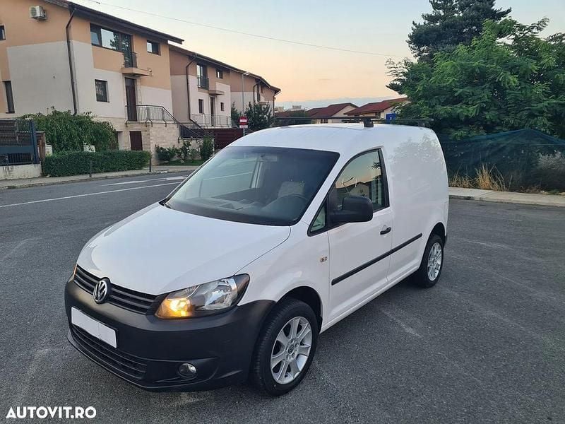 Culoarealb Utilizat 2012 VW Caddy Comfortline Monovolum | 4.590 EUR (Super Preț) - Imagine 1/4
