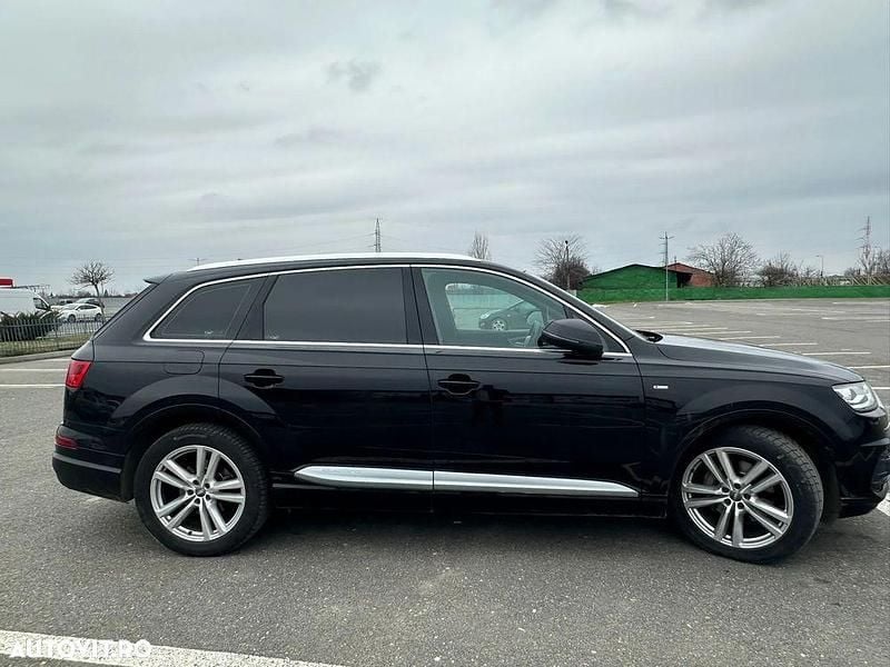 Second-hand Audi Q7 218 CP (160 kW) 2018 Culoarenegru SUV