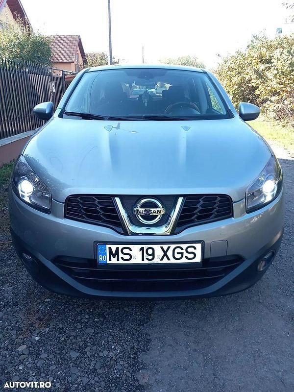 Culoaregri Utilizat 2011 Nissan Qashqai Visia SUV | 6.500 EUR (Preț OK) - Imagine 1/4