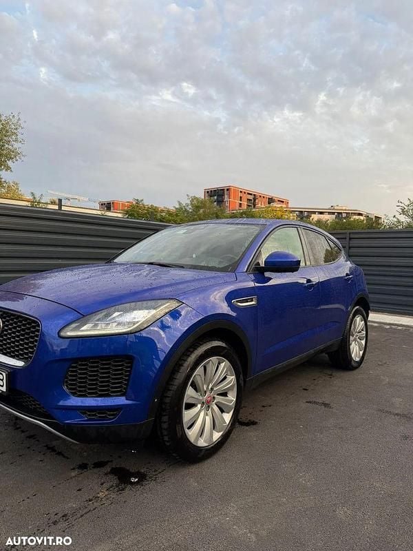 Second-hand Jaguar E-Pace R-Dynamic 180 CP (132 kW) 2019 Albastru SUV