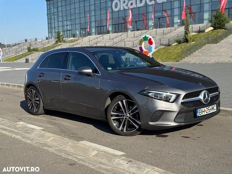 Second-hand Mercedes A180 AMG line 136 CP (100 kW) 2019 Culoaregri Hatchback
