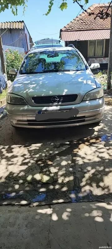 Utilizat 2004 Opel Astra Hatchback | 1.000 EUR (Preț bun) - Imagine 1/4