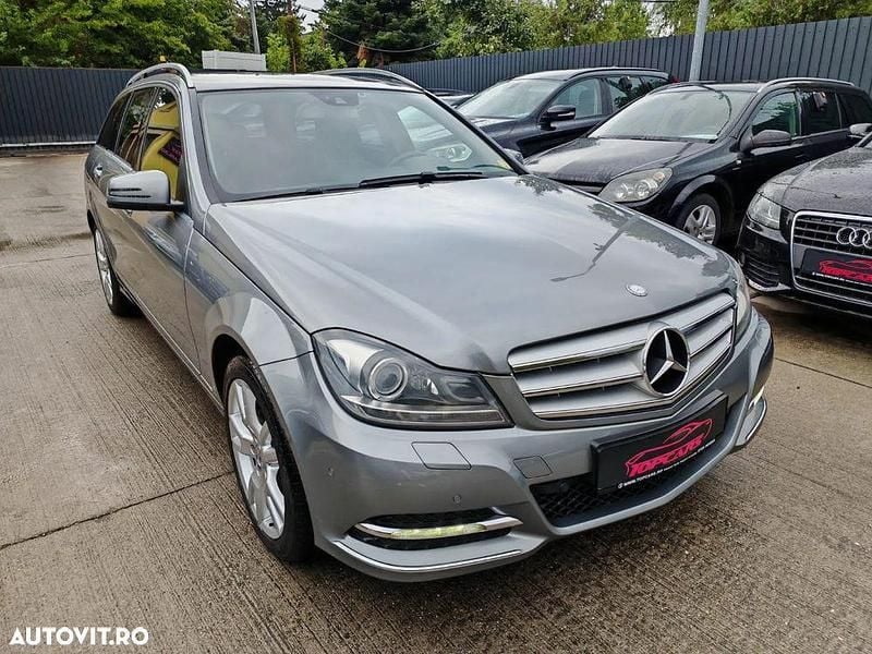 Second-hand Mercedes C200 Avantgarde 136 CP (100 kW) 2013 Culoaregri Break