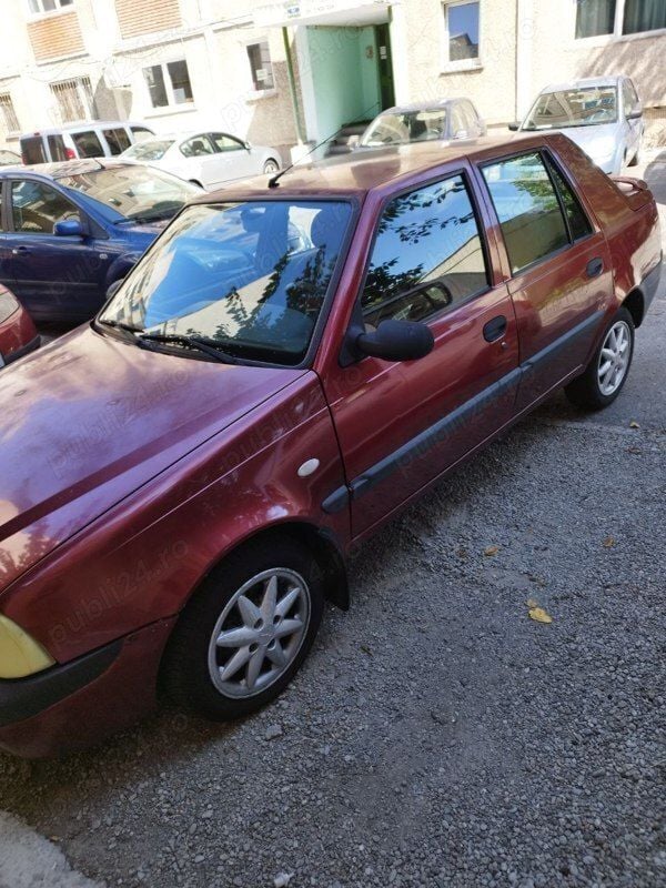 Utilizat 2003 Dacia Solenza Hatchback | 2.000 EUR - Imagine 1/4