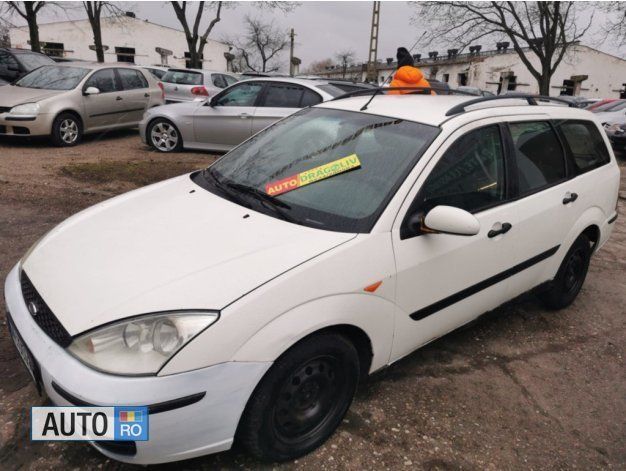 Maro Utilizat 2000 Ford Focus Berlinǎ | 999 EUR (Preț OK) - Imagine 1/4