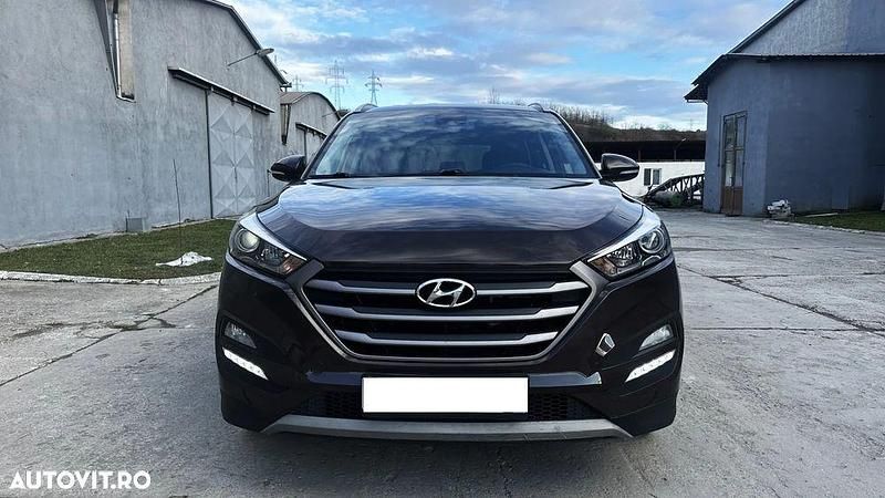 Second-hand Hyundai Tucson Advantage 136 CP (100 kW) 2018 Culoaremaro SUV