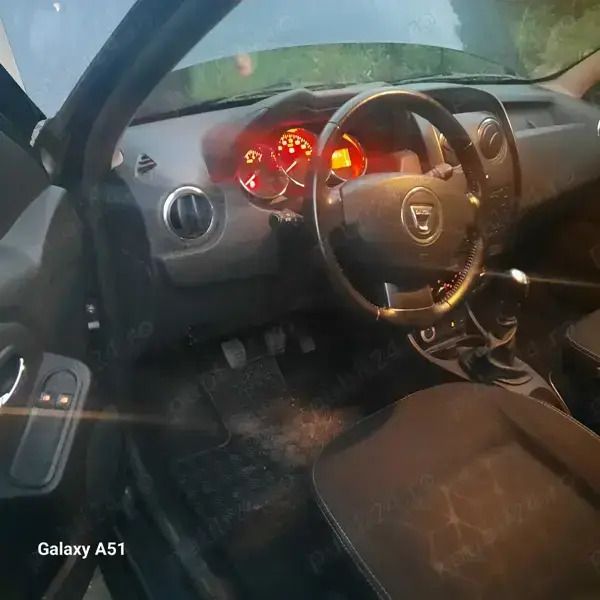 Utilizat 2014 Dacia Duster SUV | 9.250 EUR (Preț OK) - Imagine 1/4