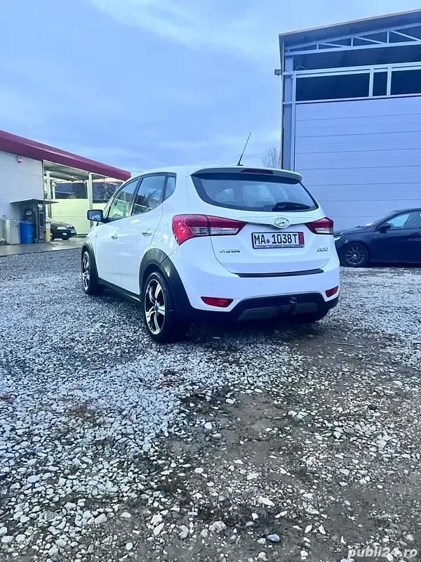 Second-hand Hyundai ix20 90 CP (66 kW) 2015 Hatchback