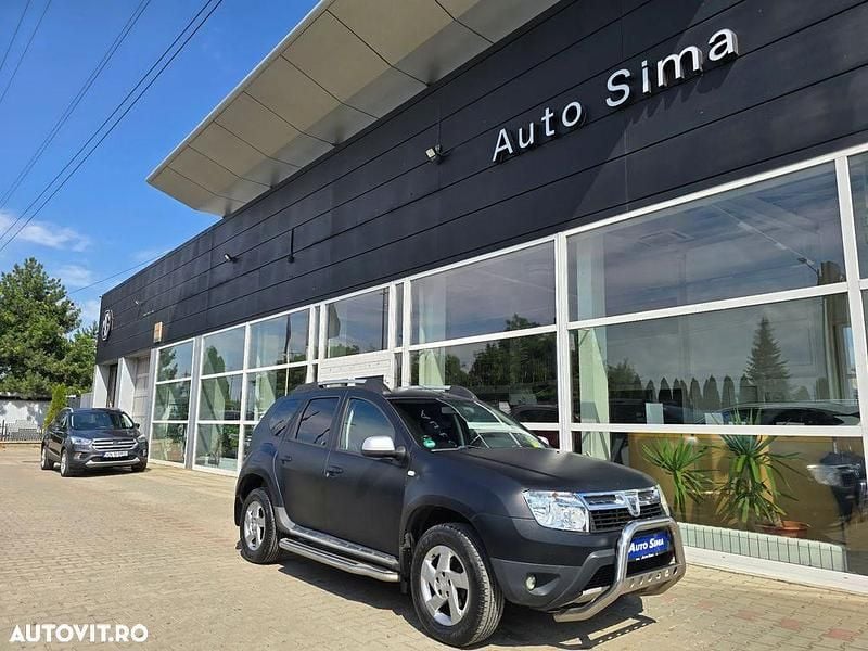 Negru Utilizat 2012 Dacia Duster Prestige SUV | 5.990 EUR (Preț OK) - Imagine 1/4