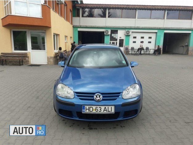 Second-hand VW Golf IV 90 CP (66 kW) 2005 Albastru Hatchback