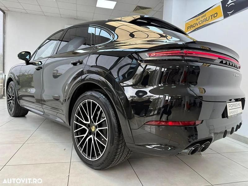 Second-hand Porsche Cayenne Coupe 353 CP (259 kW) 2023 Culoarenegru Coupe