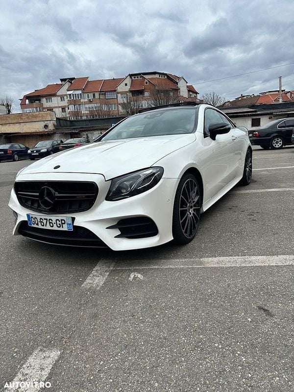 Culoarealb Utilizat 2019 Mercedes E220 Coupe | 29.500 EUR (Preț OK) - Imagine 1/4
