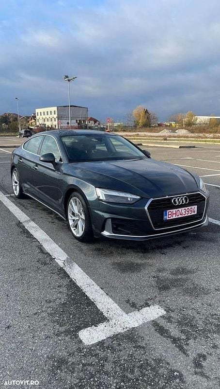 Culoarealte culori Utilizat 2020 Audi A5 Sportback Comfort Hatchback | 23.200 EUR (Preț OK) - Imagine 1/4